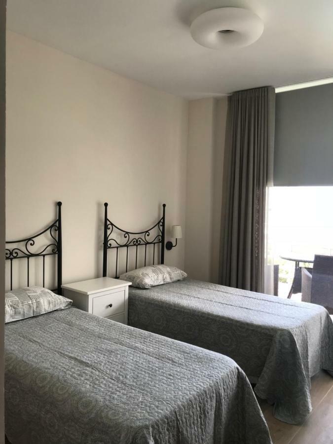 Apartments "La Roca" Торремолинос Экстерьер фото